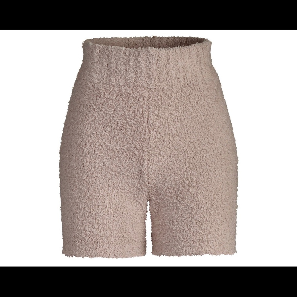 SKIMS COZY KNIT SHORT - never worn with tags